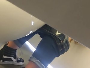 Uro College Girl Toilette Voyeur 3 - HD